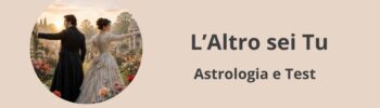 L'Altro sei Tu, uomo e donna in abiti ottocenteschi schiena contro schiena in un giardino di rose, simbolo delle relazioni in astrologia consapevole.